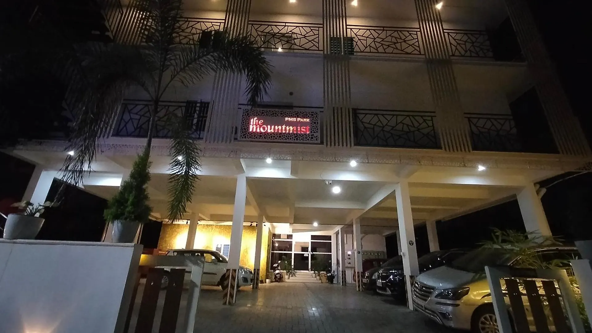 The Mountmist Apartment Kochi